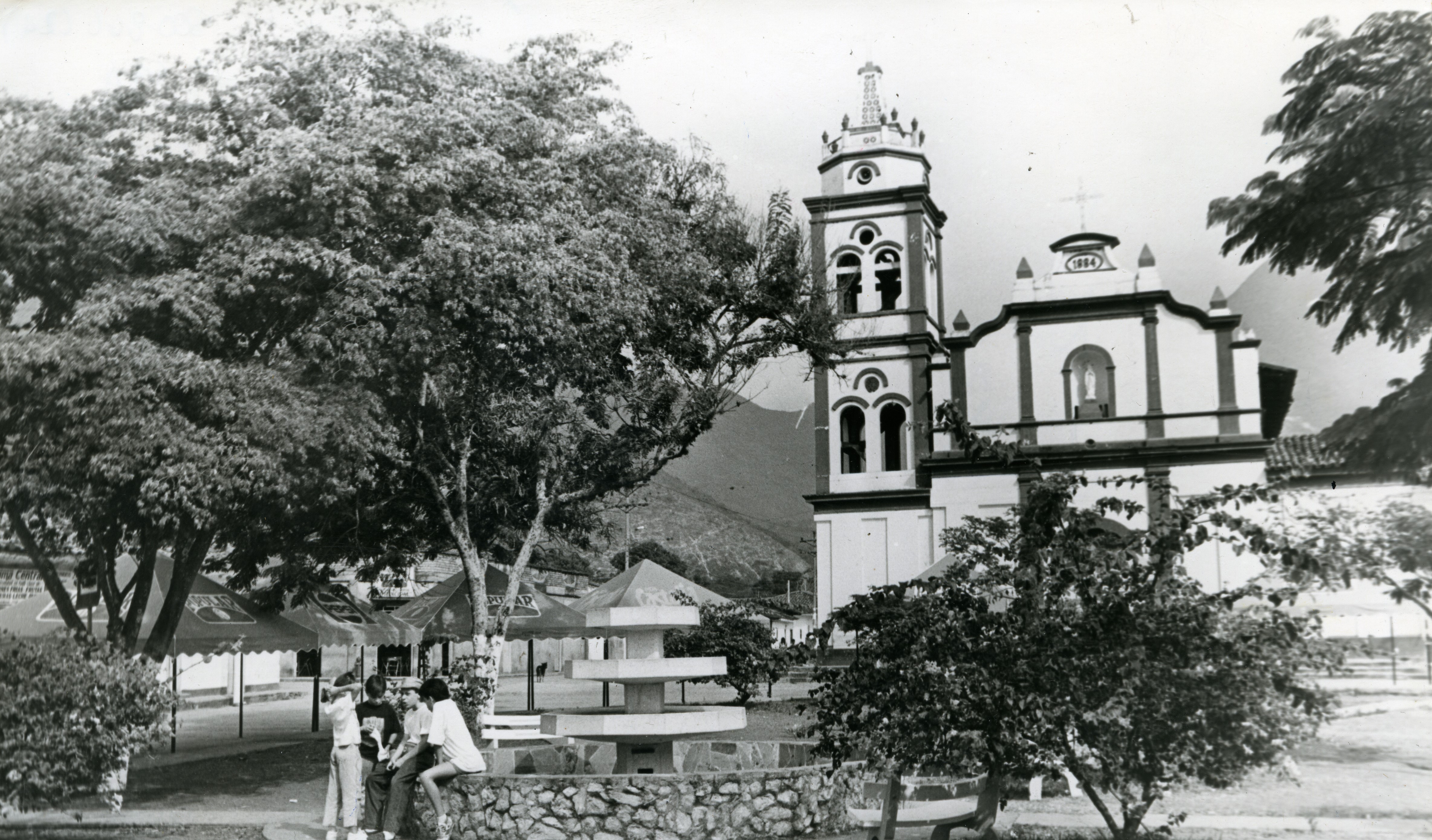 Fdo015900.jpg