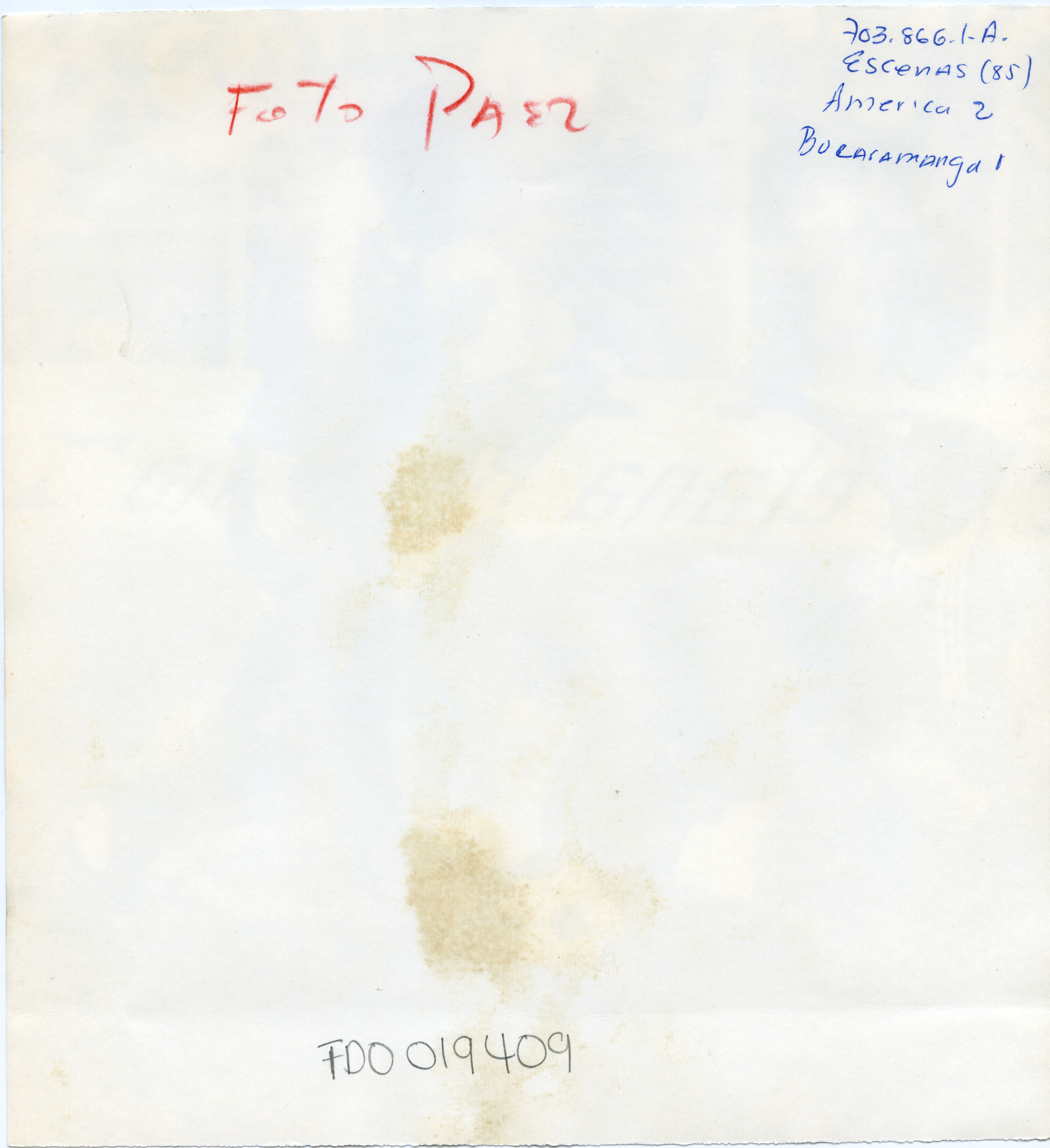 FDO019409A.jpg