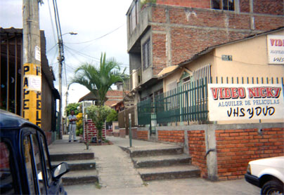 142-12.jpg
