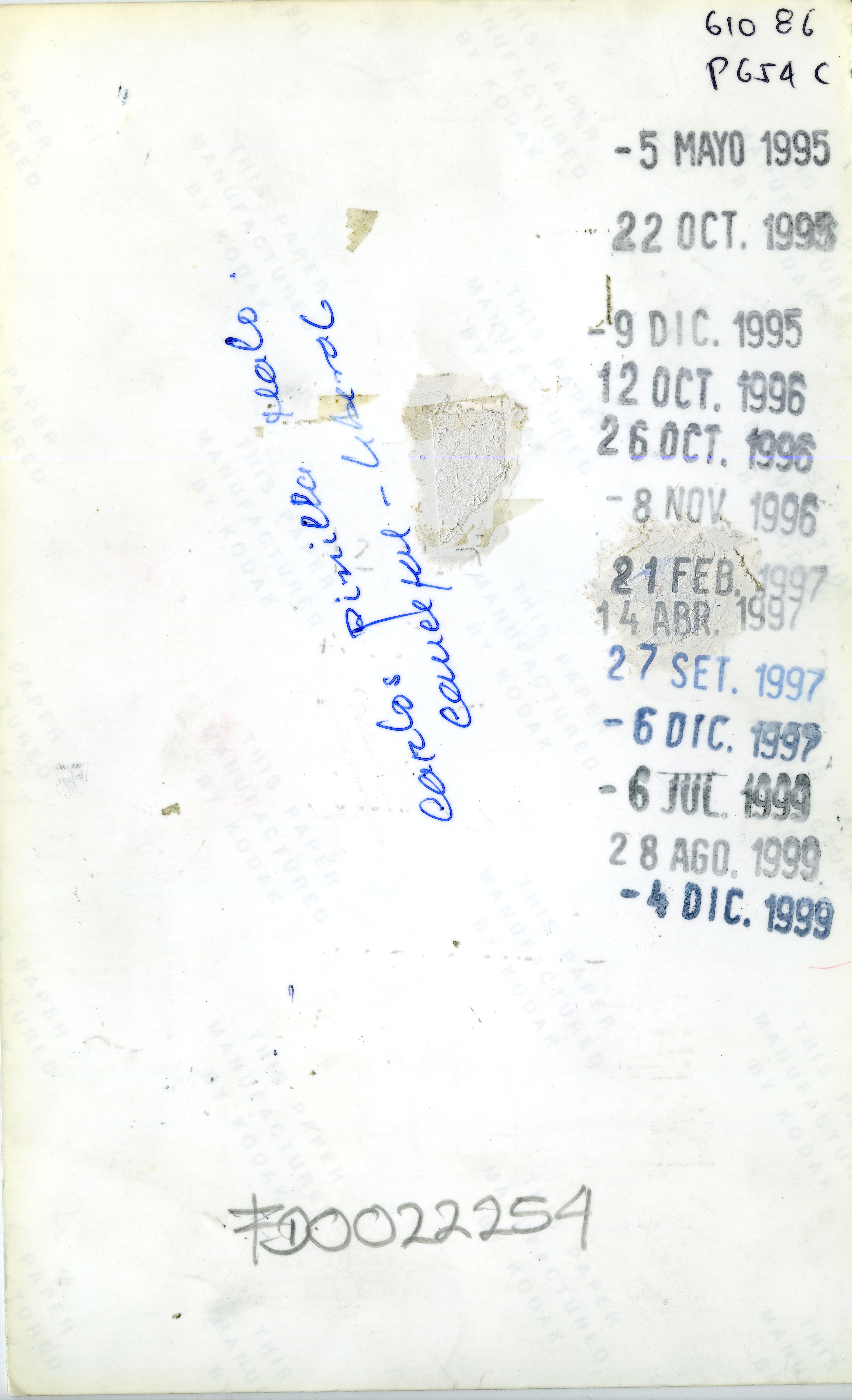 FDO022254A.jpg