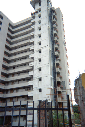 438-18.jpg