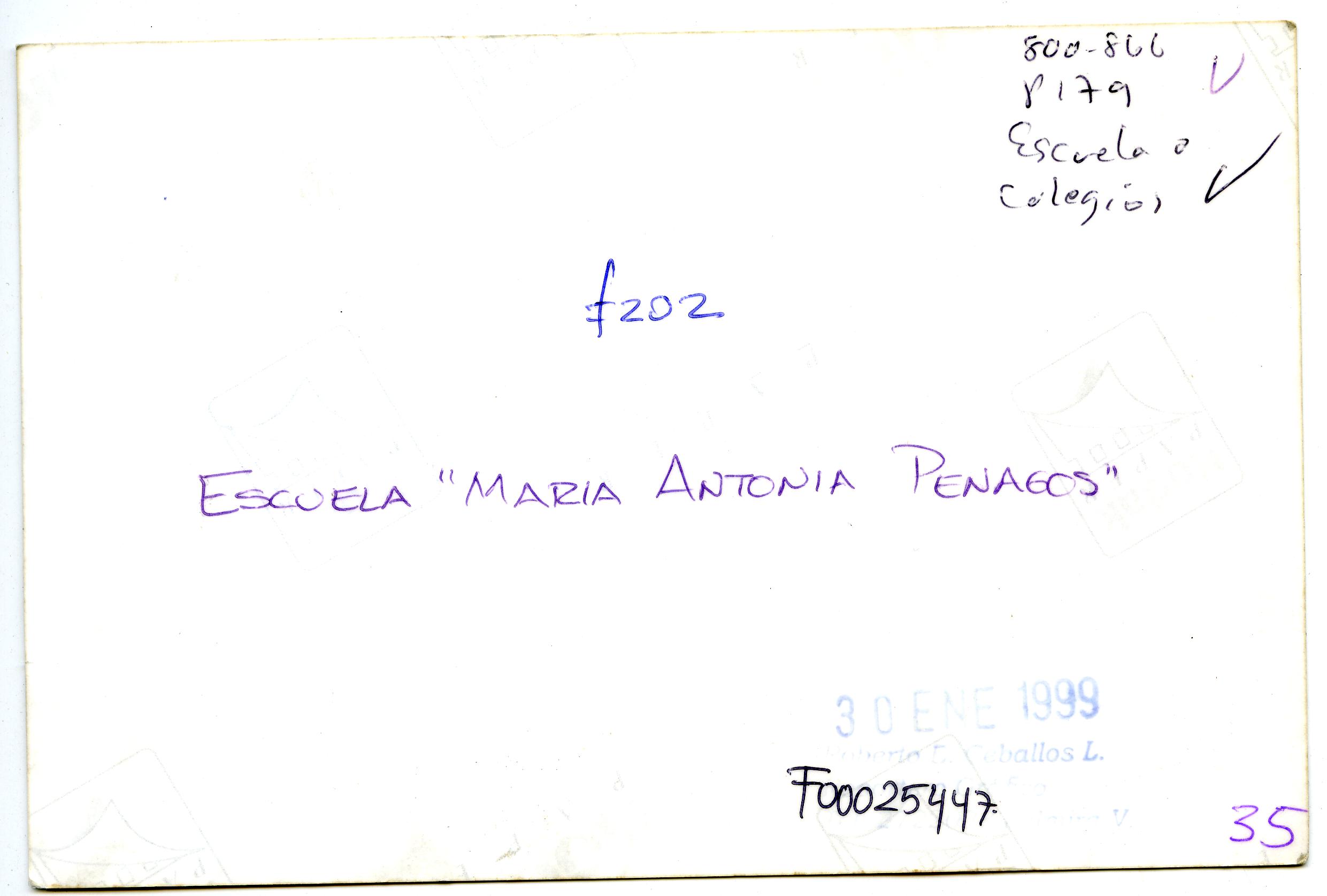 FDO025447A.jpg