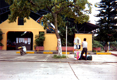 032-18.jpg