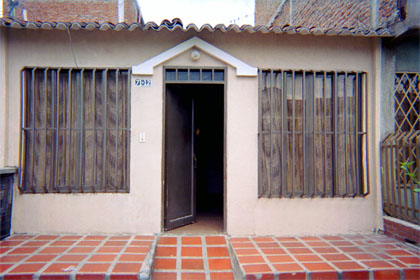 142-25.jpg