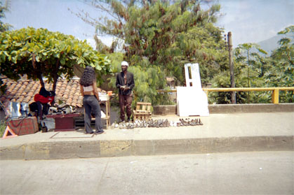 090-24.jpg