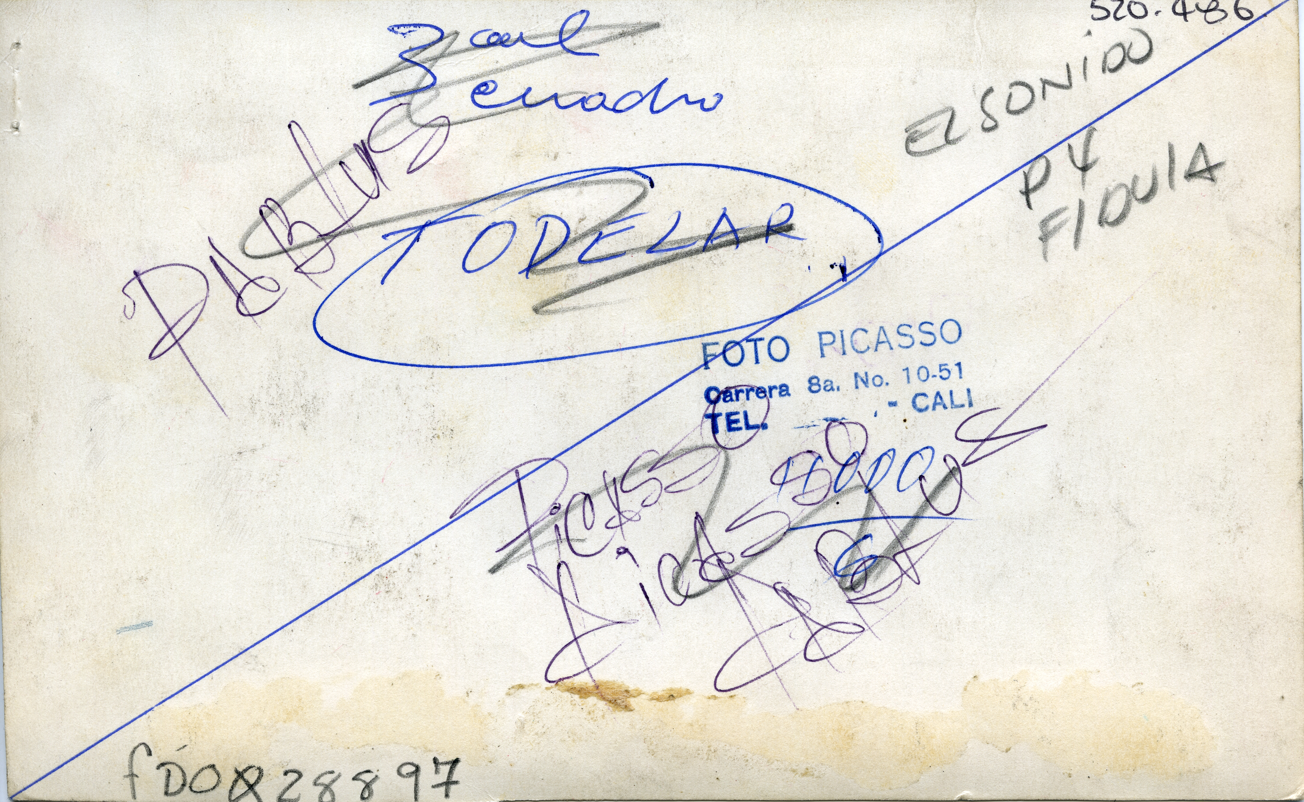 FDO028897A.jpg