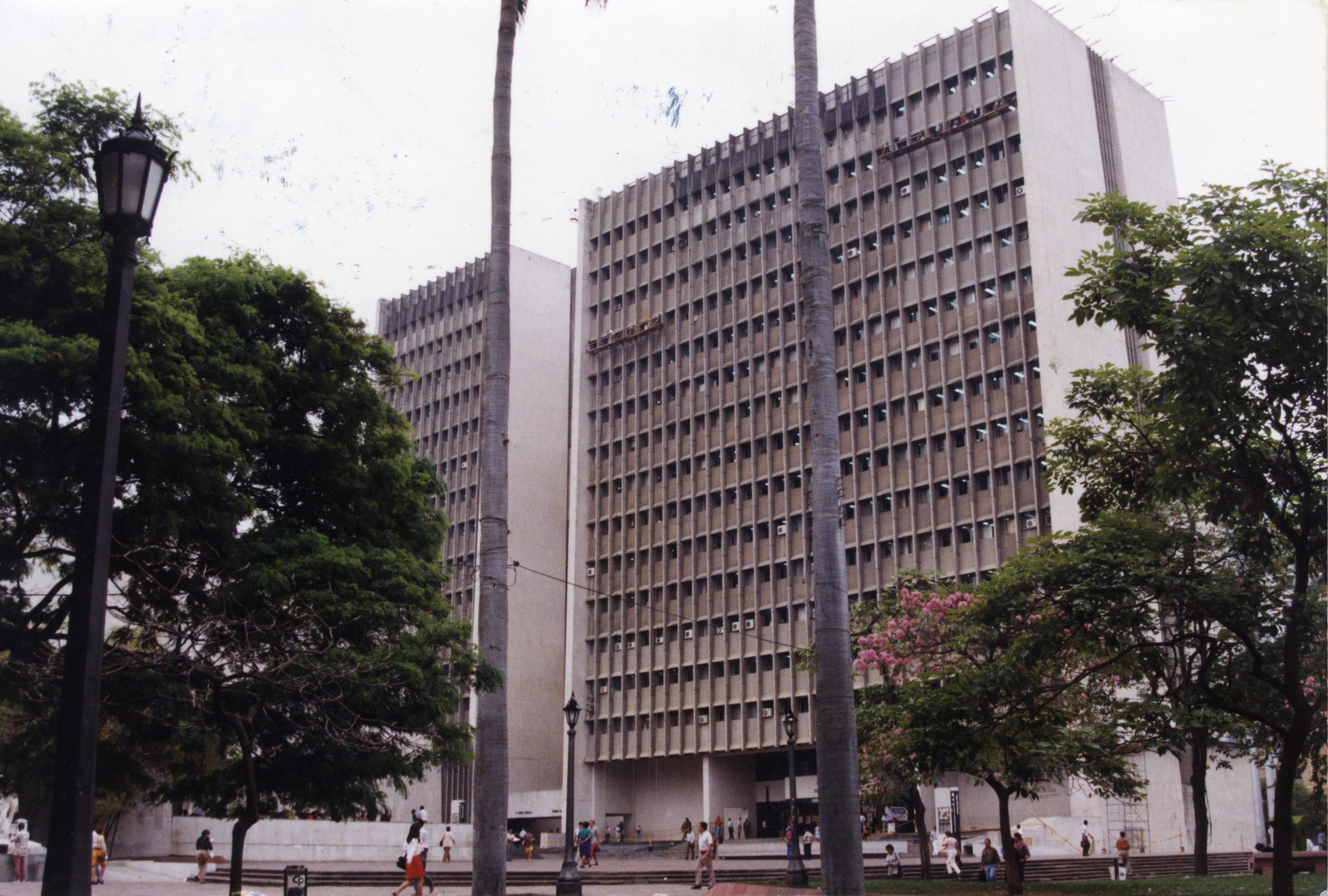 FDO025820.jpg