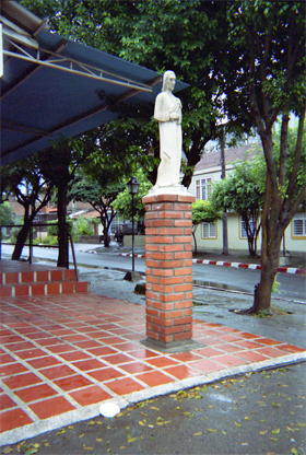 221-14.jpg