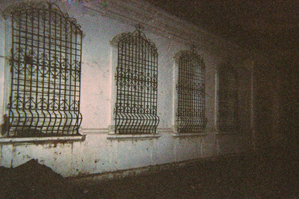 051-3.jpg