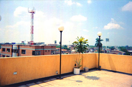 083-0.jpg