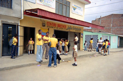 306-00.jpg