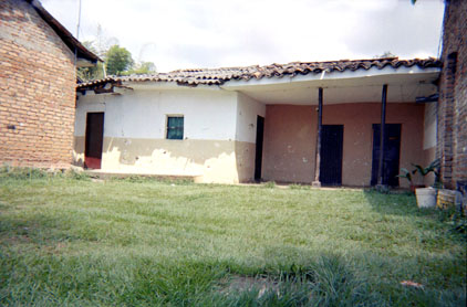 381-29.jpg