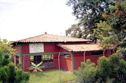 228-10.jpg