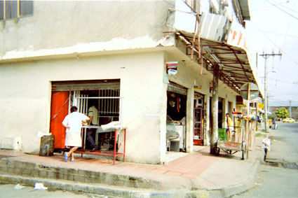 323-15.jpg