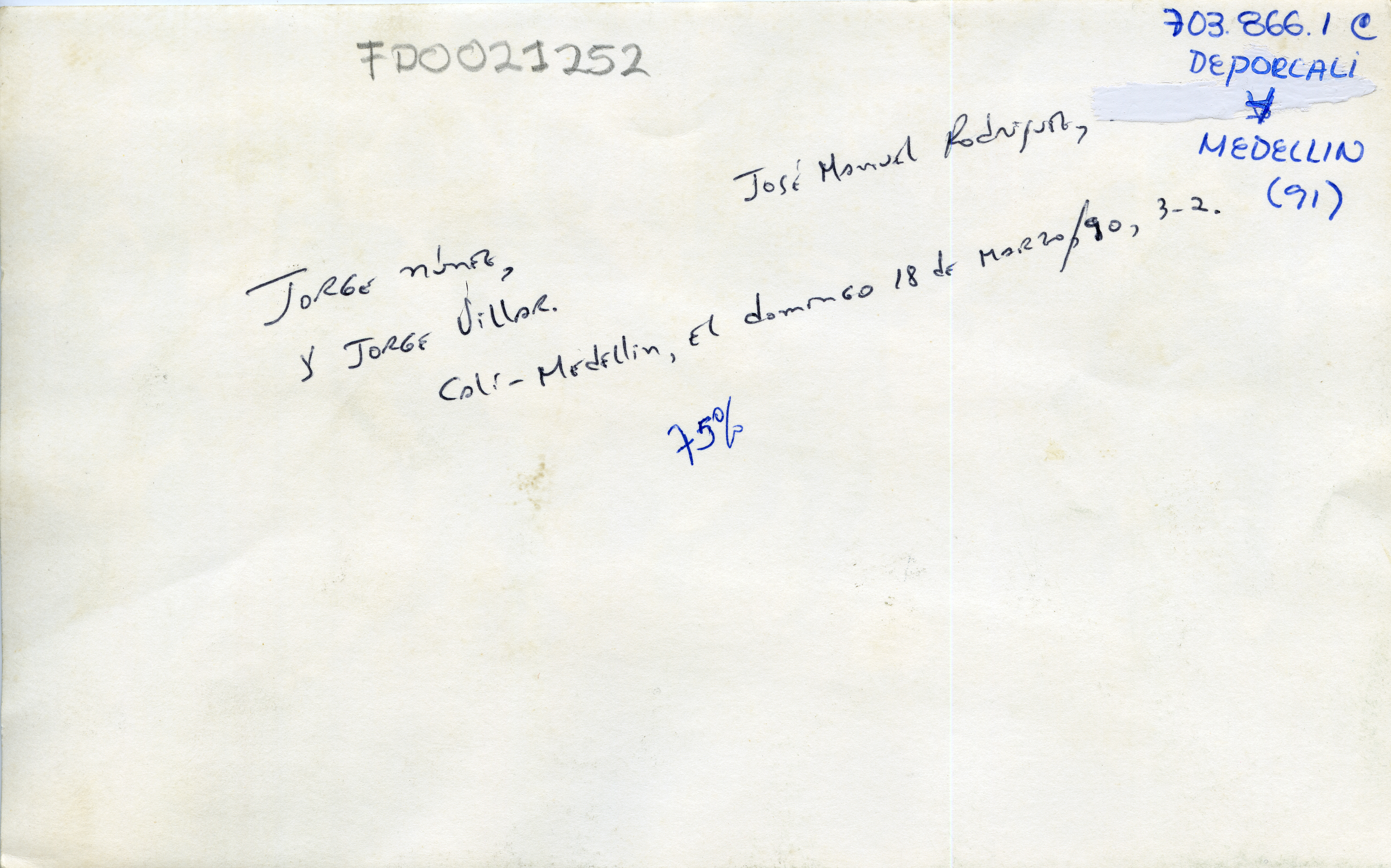 FDO021252A.jpg