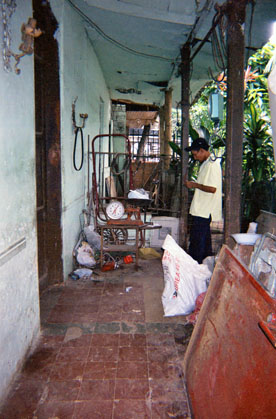 381-22.jpg