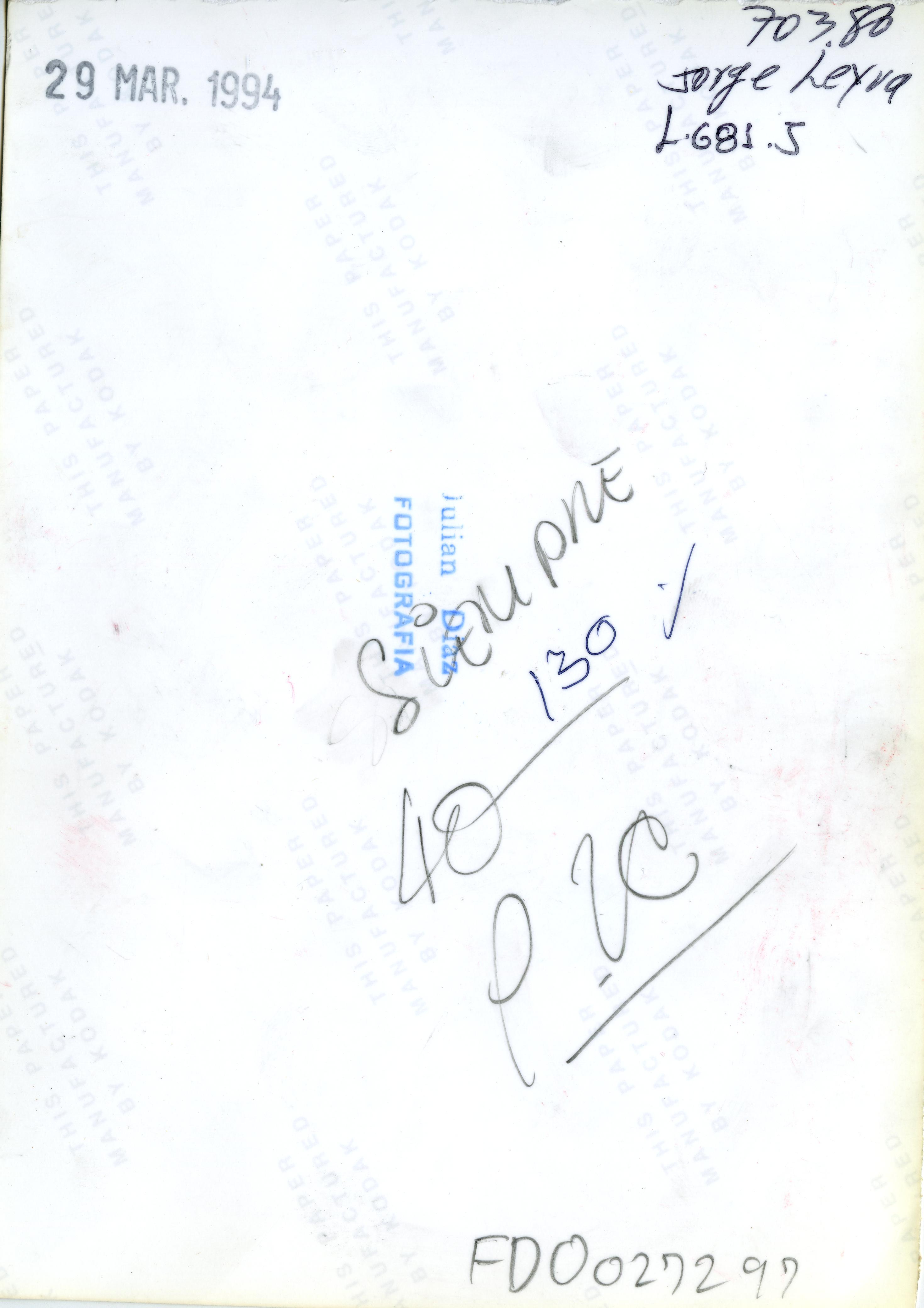 FDO027297A.jpg