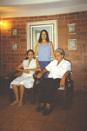 106-24.jpg