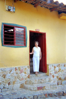 054-13.jpg