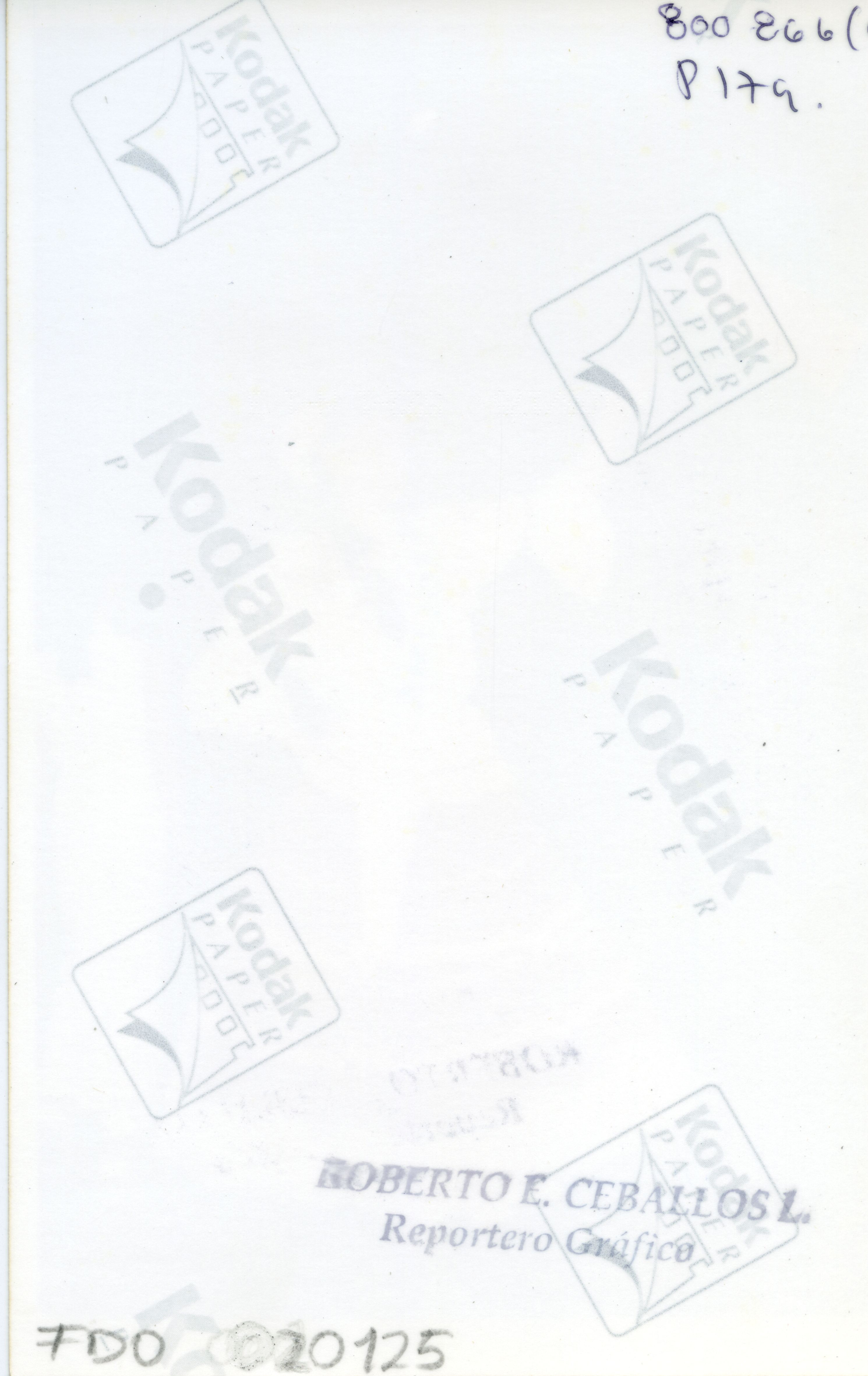 FDO020125A.jpg