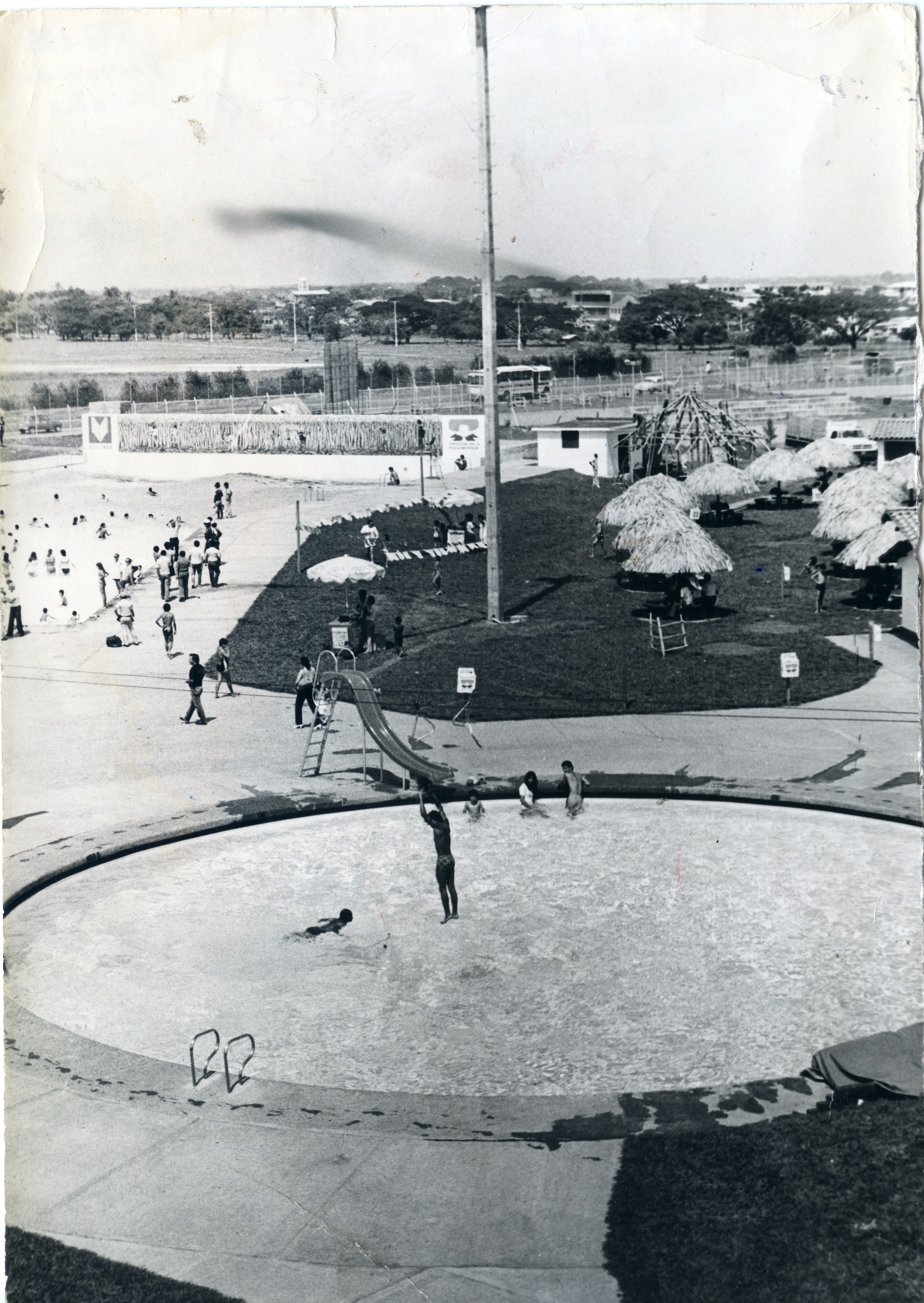 Fdo014730.jpg