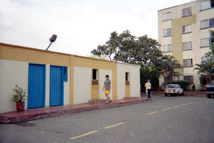 369-11.jpg