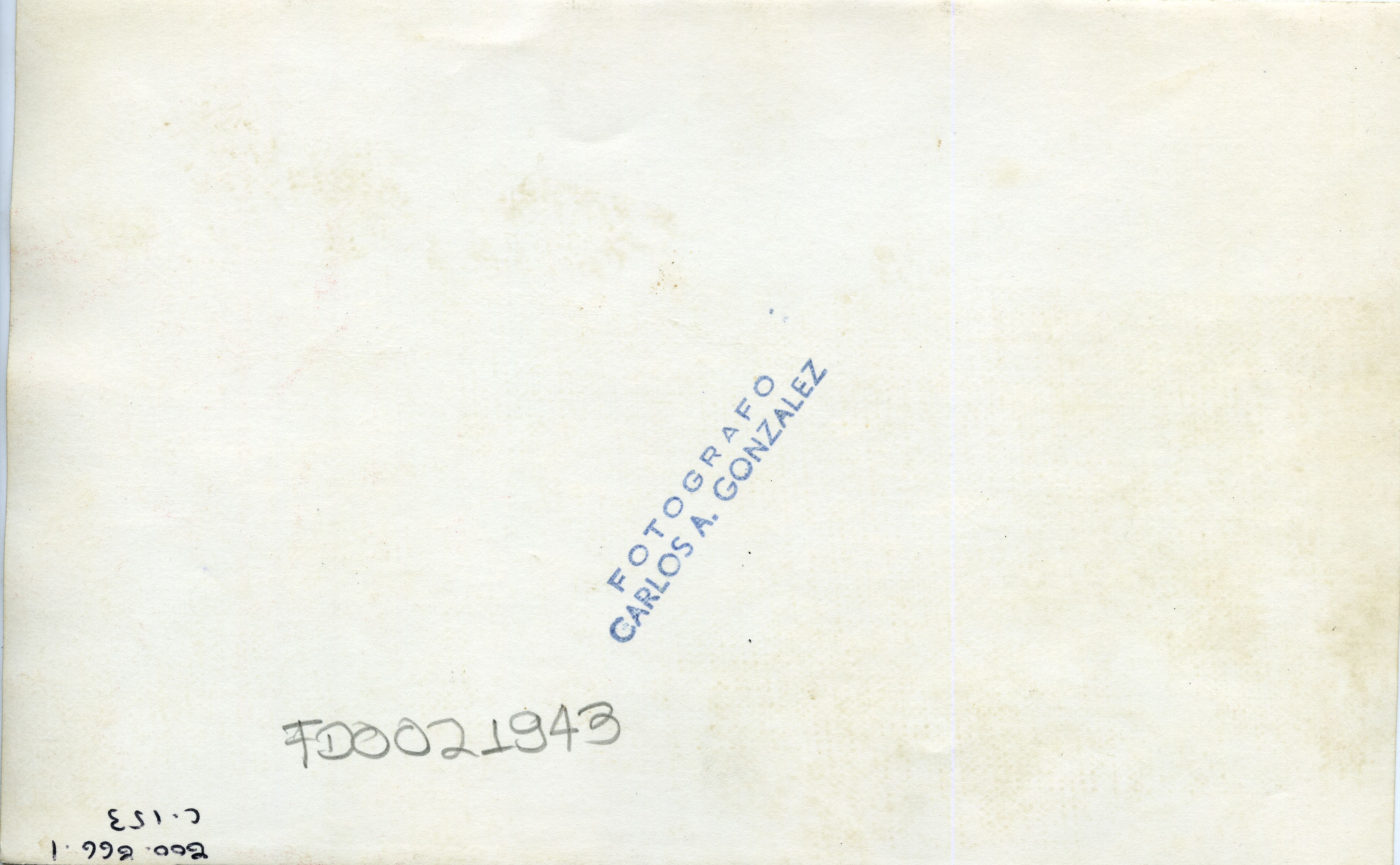 FDO021943A.jpg