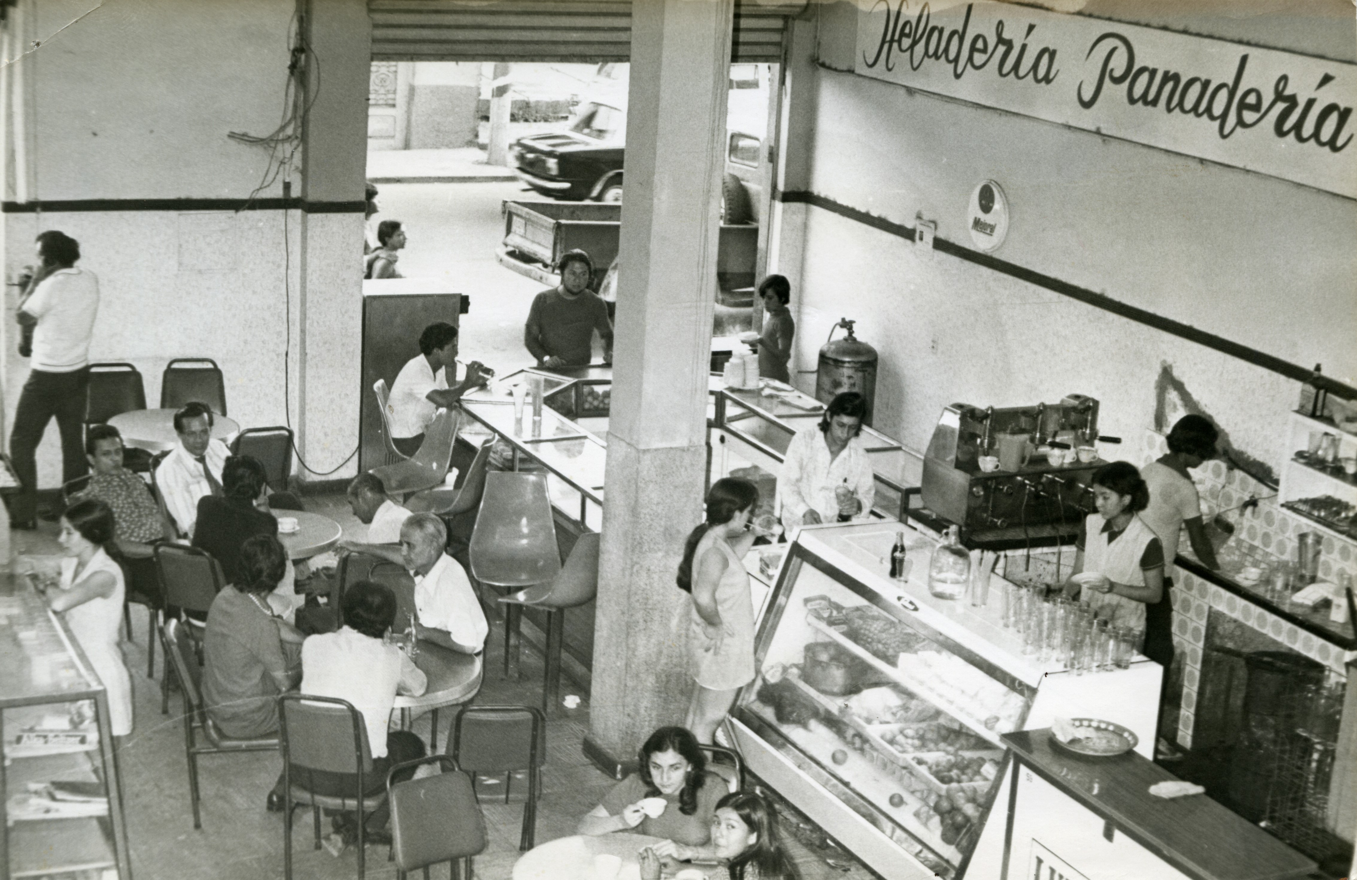 Fdo014008.jpg