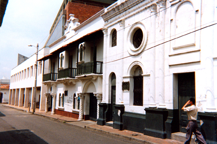 519-26.jpg