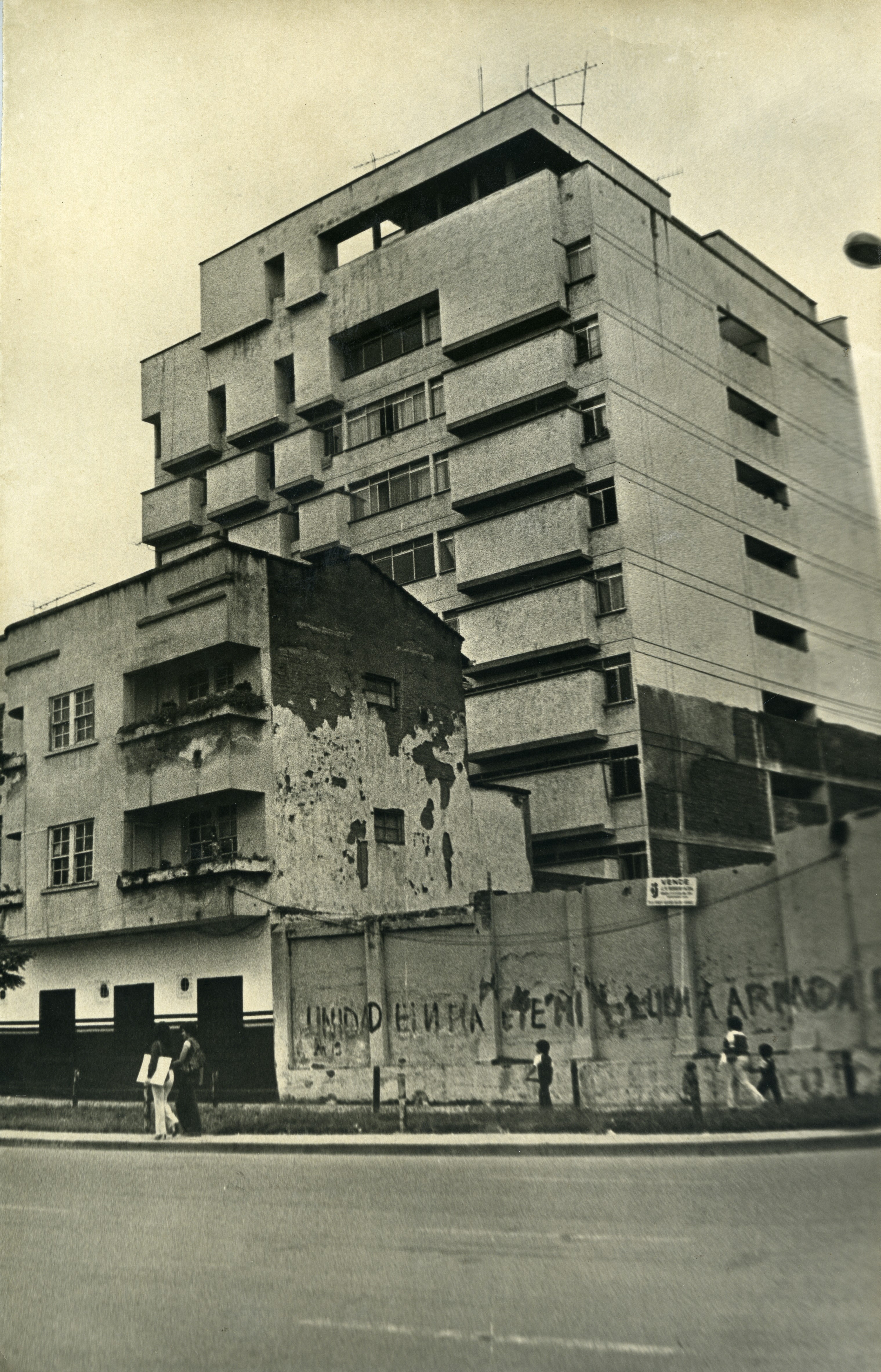 Fdo014760.jpg
