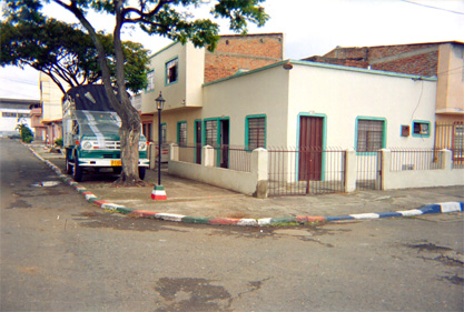 083-25.jpg