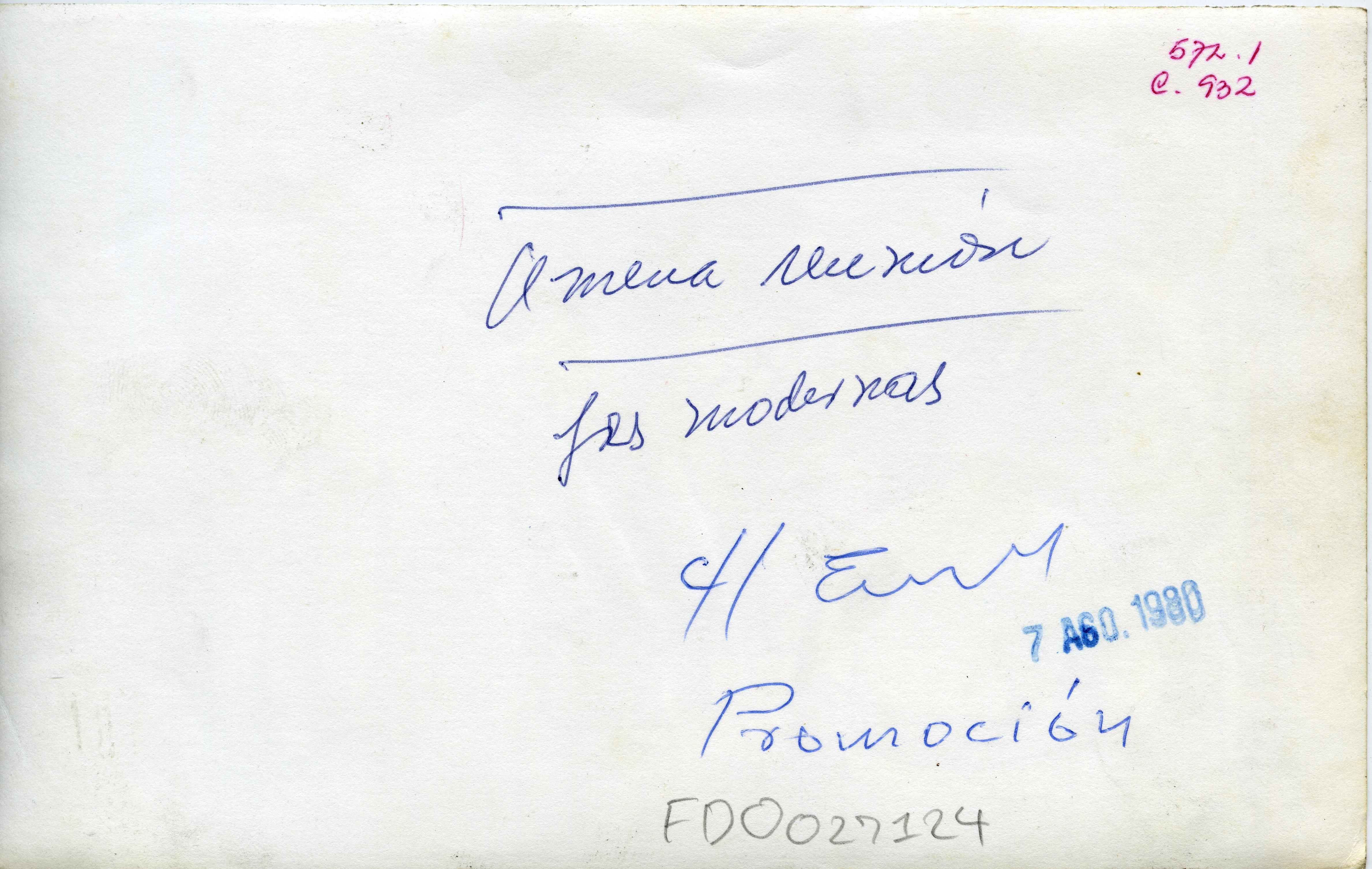 FDO027124A.jpg