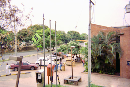261-00.jpg