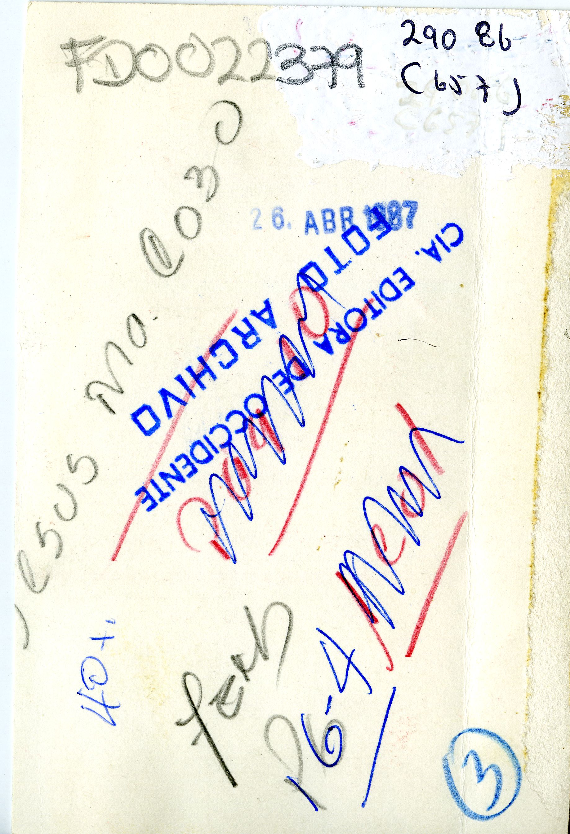 FDO022379A.jpg