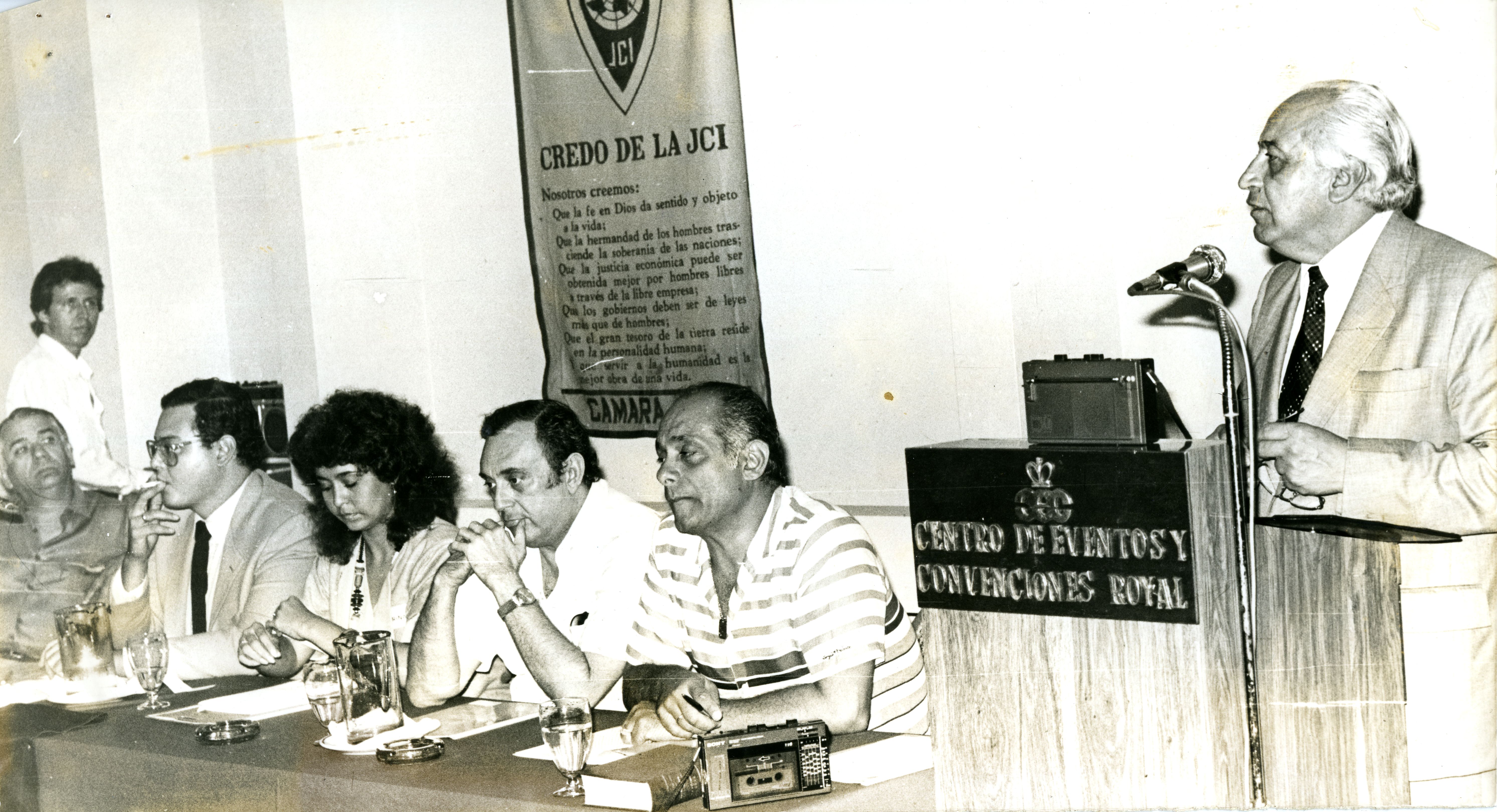 FDO022303.jpg