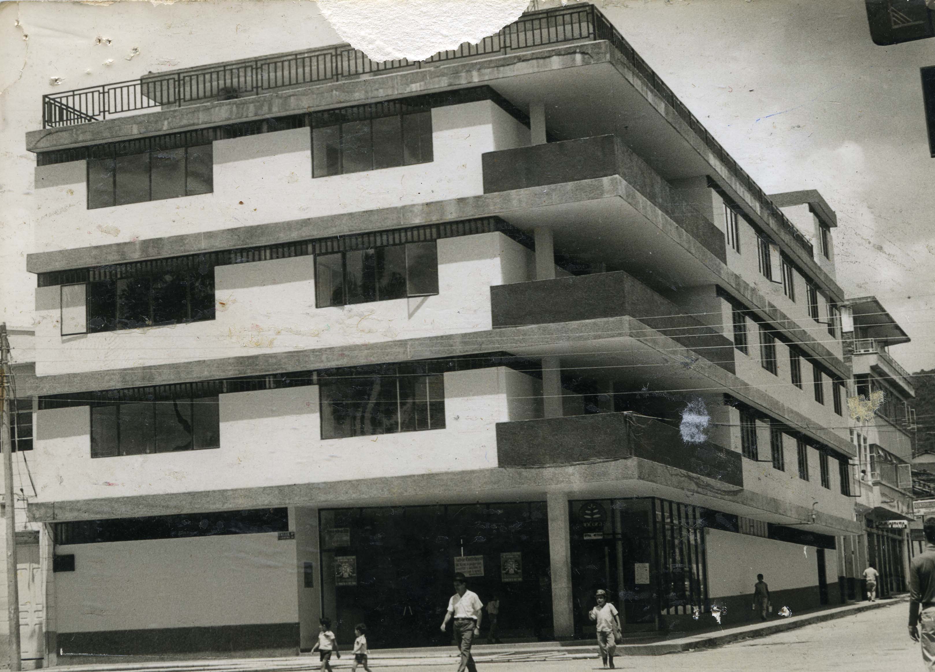 FDO015298.jpg
