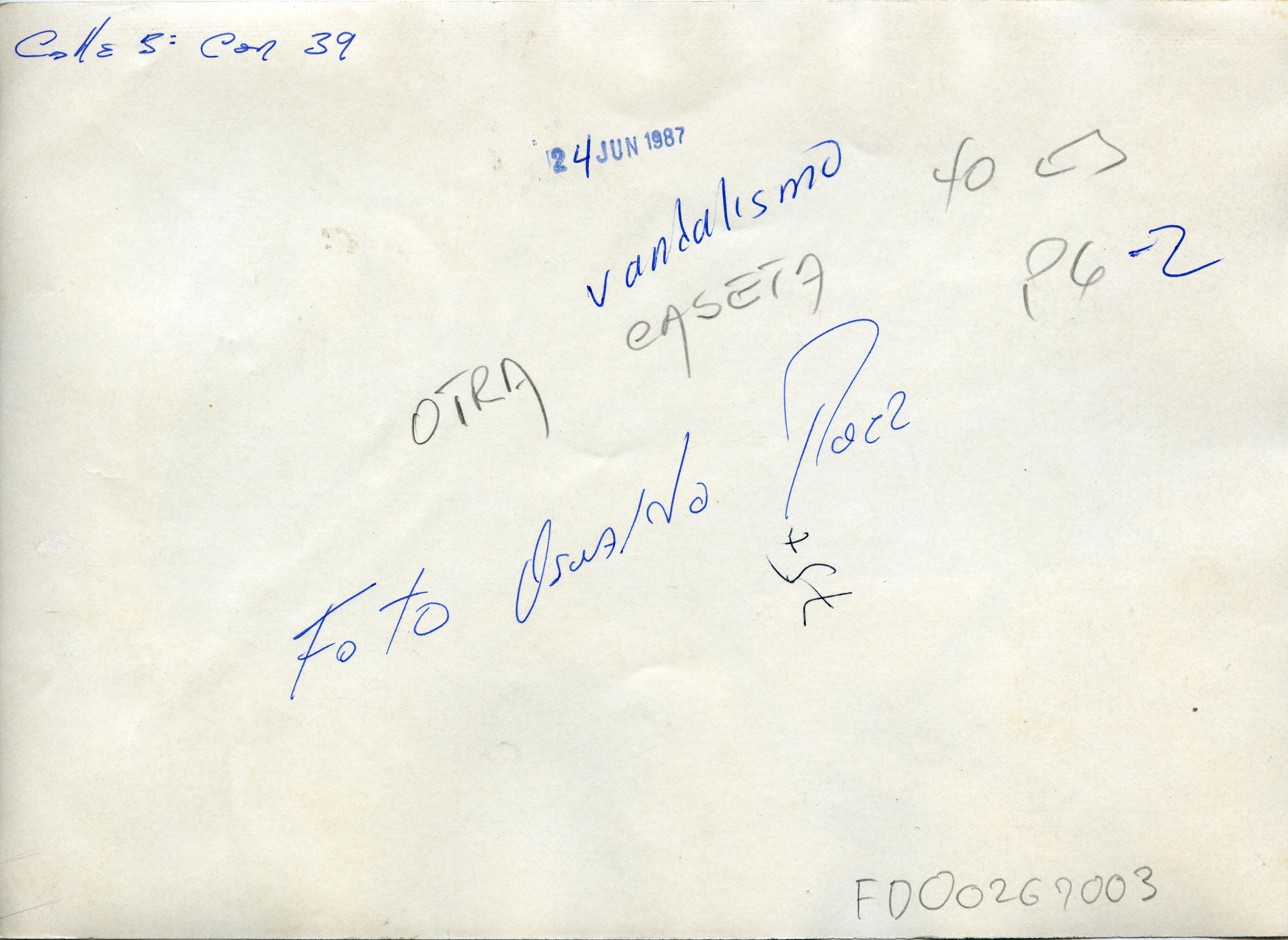 FDO027003A.jpg