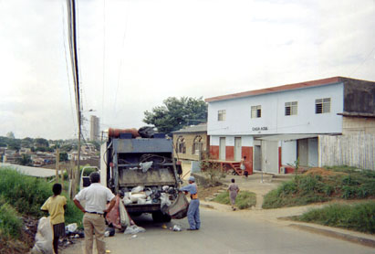 381-10.jpg
