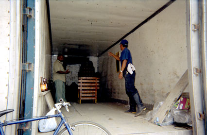 209-00.jpg