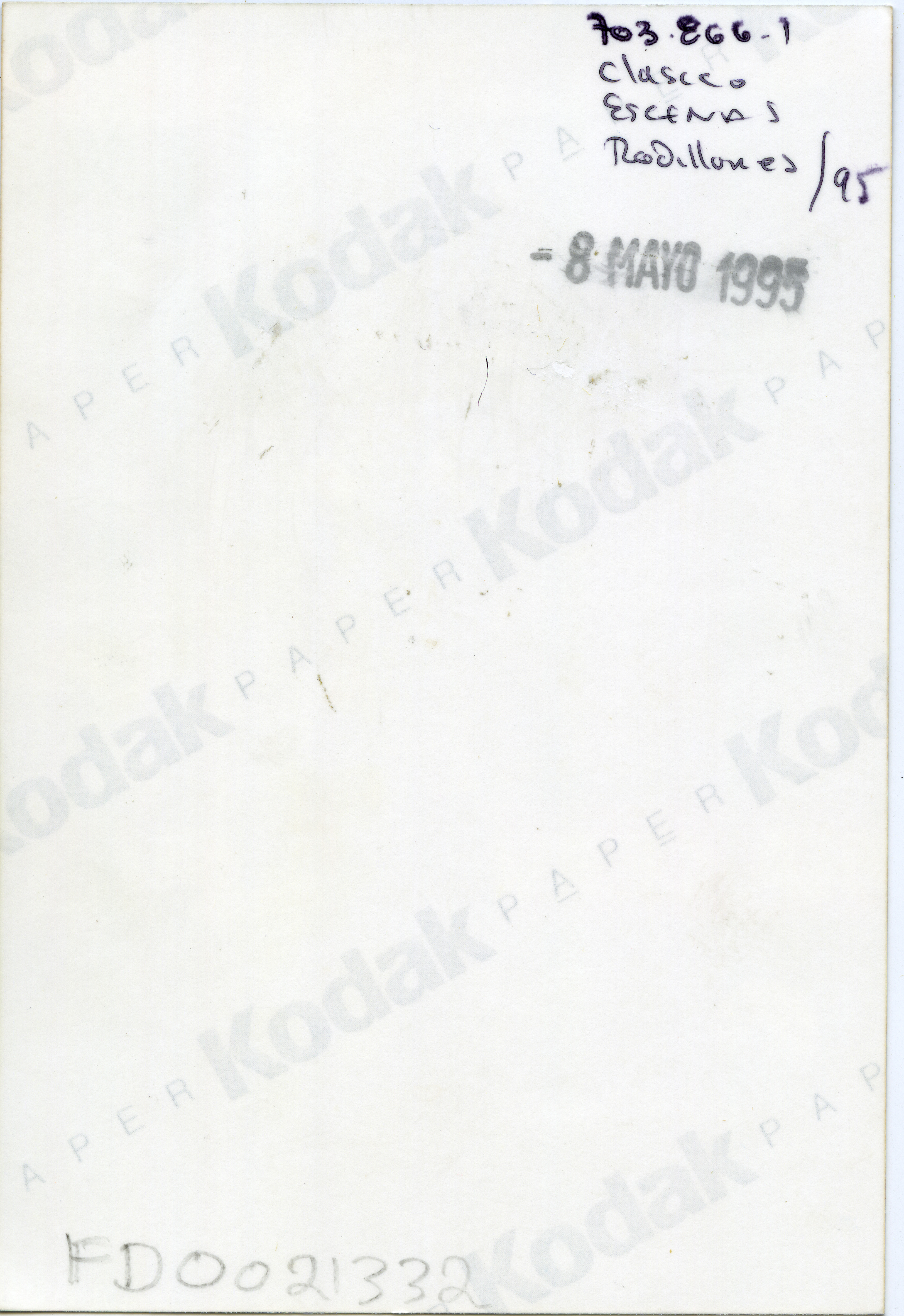 FDO021332A.jpg