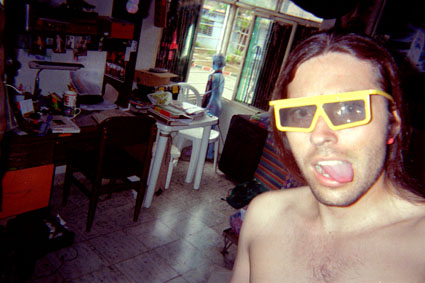 380-00.jpg