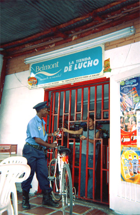 037-14.jpg