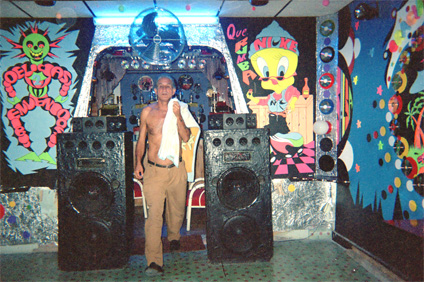 452-4.jpg