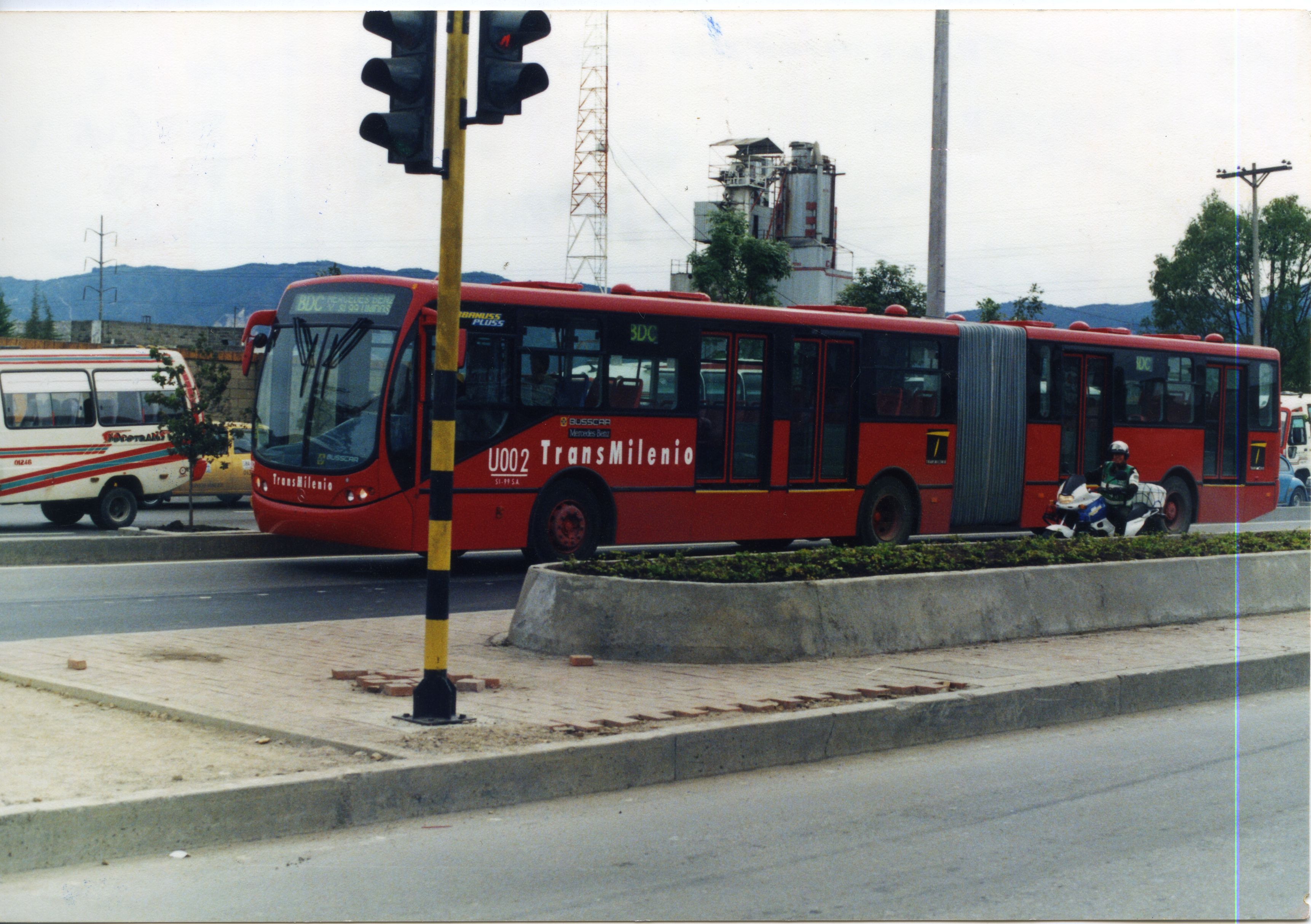 FDO021601.jpg