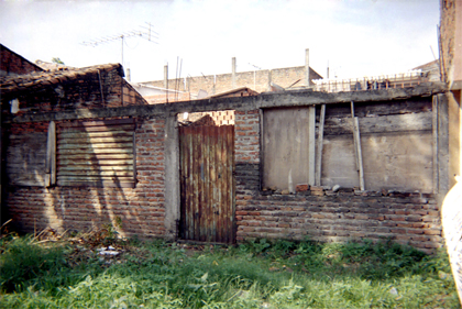 377-00.jpg