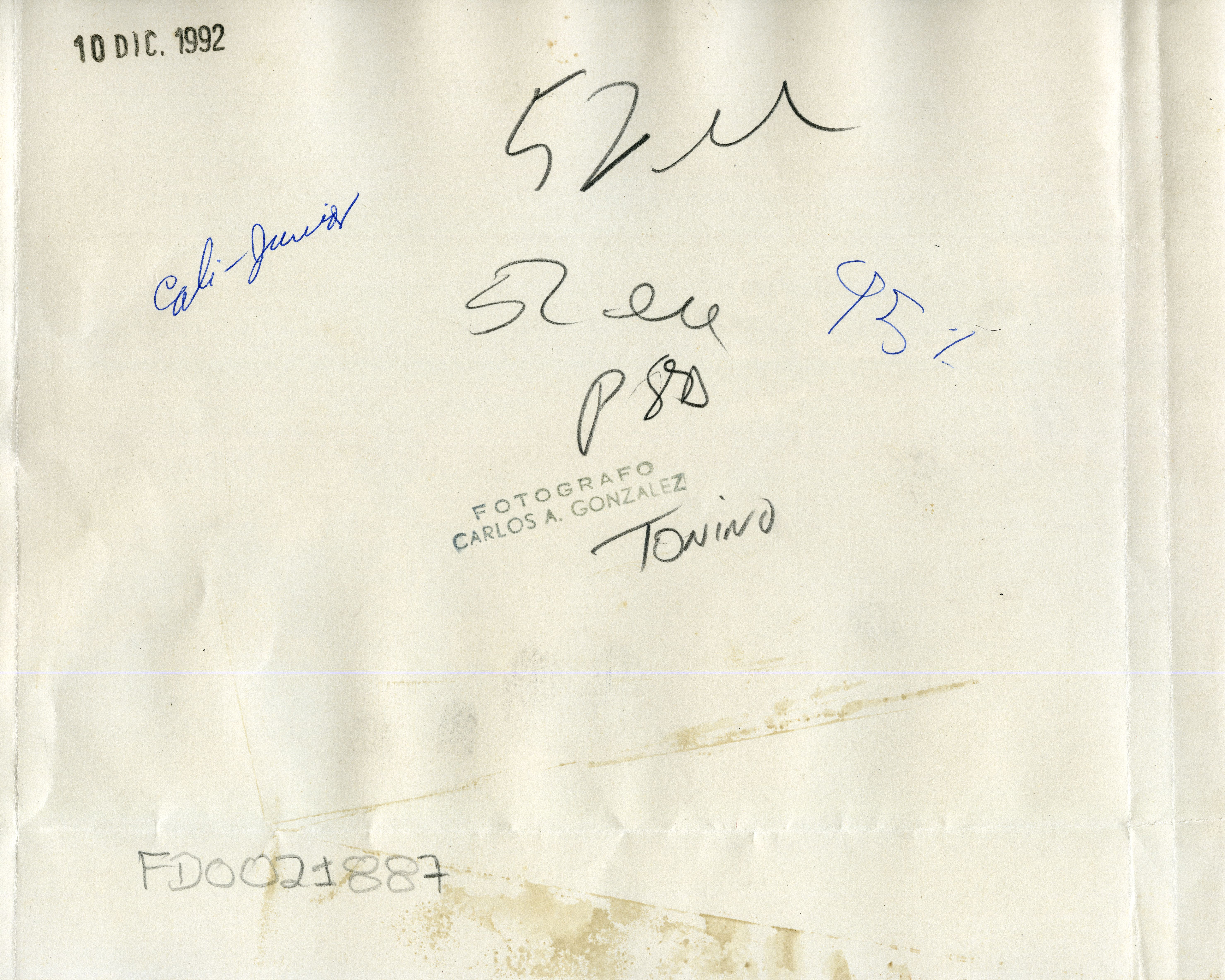 FDO021887A.jpg