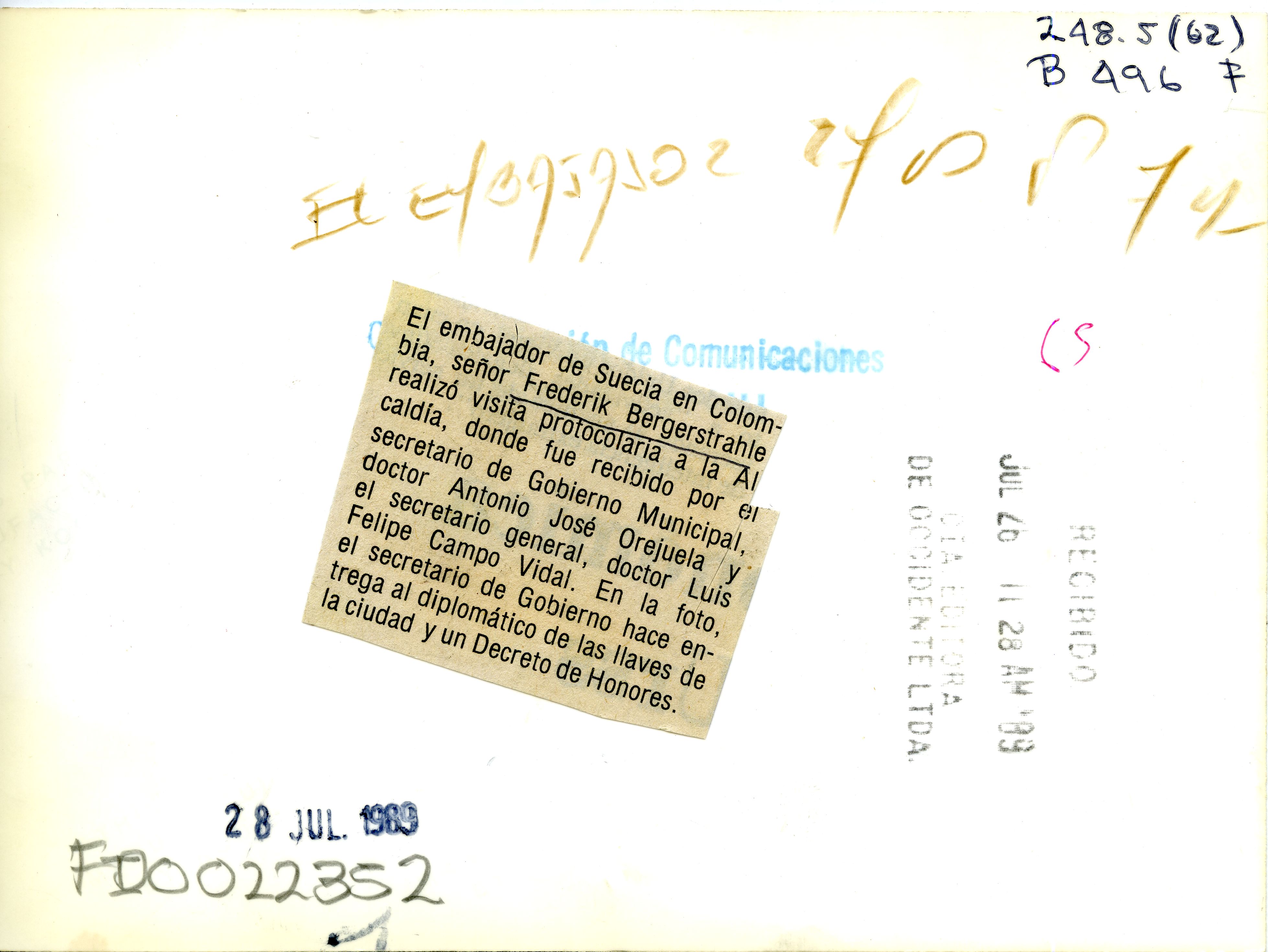 FDO022352A.jpg