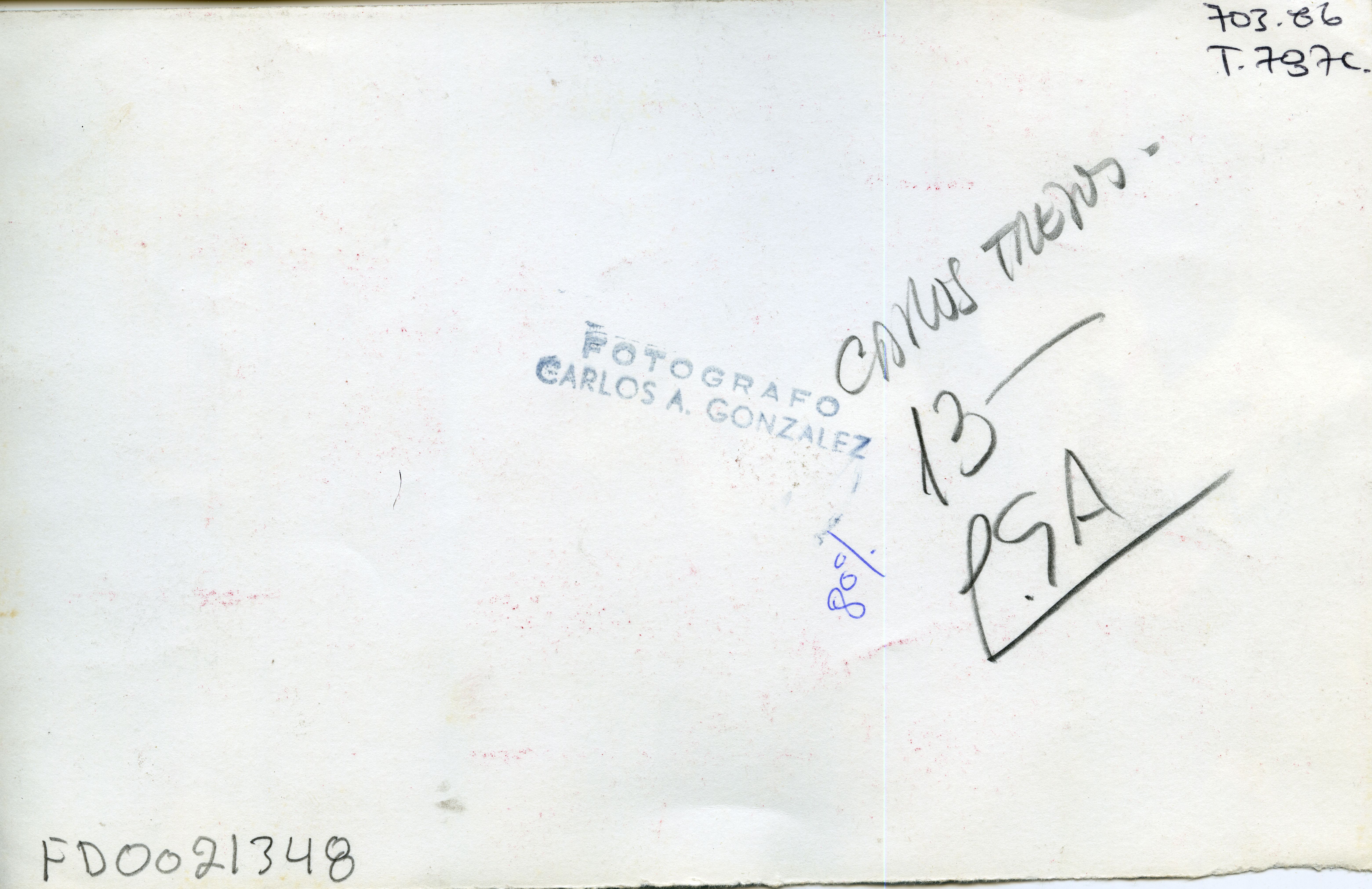 FDO021348A.jpg