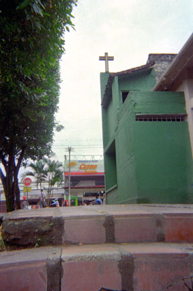 380-13.jpg