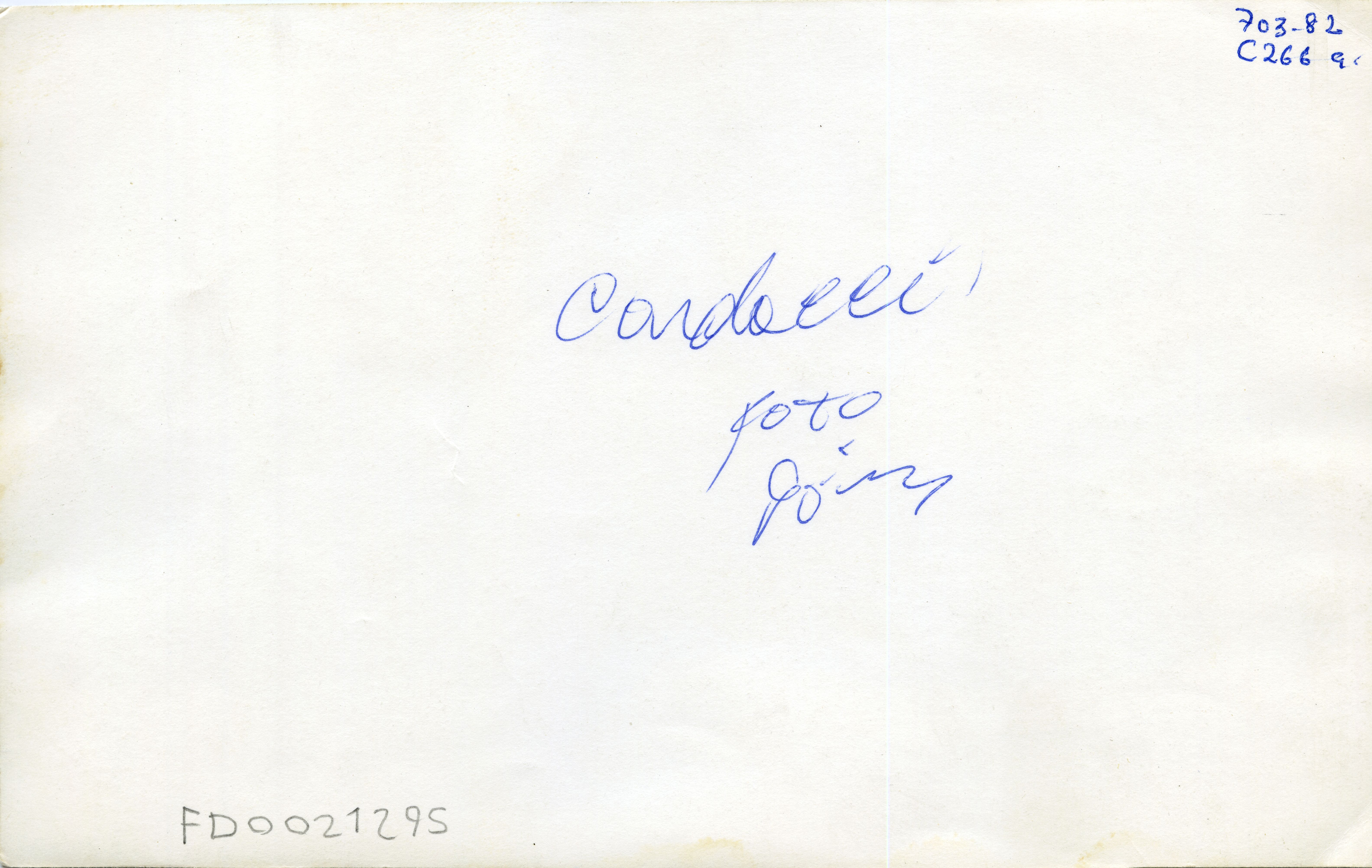FDO021295A.jpg